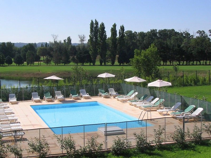 Residhotel Golf Grand Avignon Веден Экстерьер фото